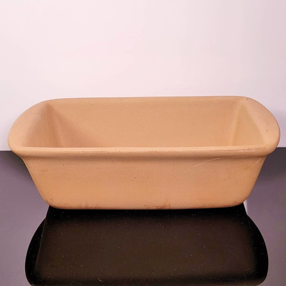 The Pampered Chef Kitchen Pampered Chef Stoneware Bread Loaf Pan Family Heritage Collection